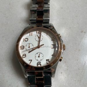 Marc Jacobs link watch
